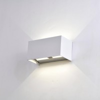 Уличный настенный светодиодный светильник Mantra Davos 7820